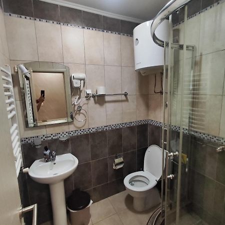 Apartmani Radovic 2 Будва Екстер'єр фото