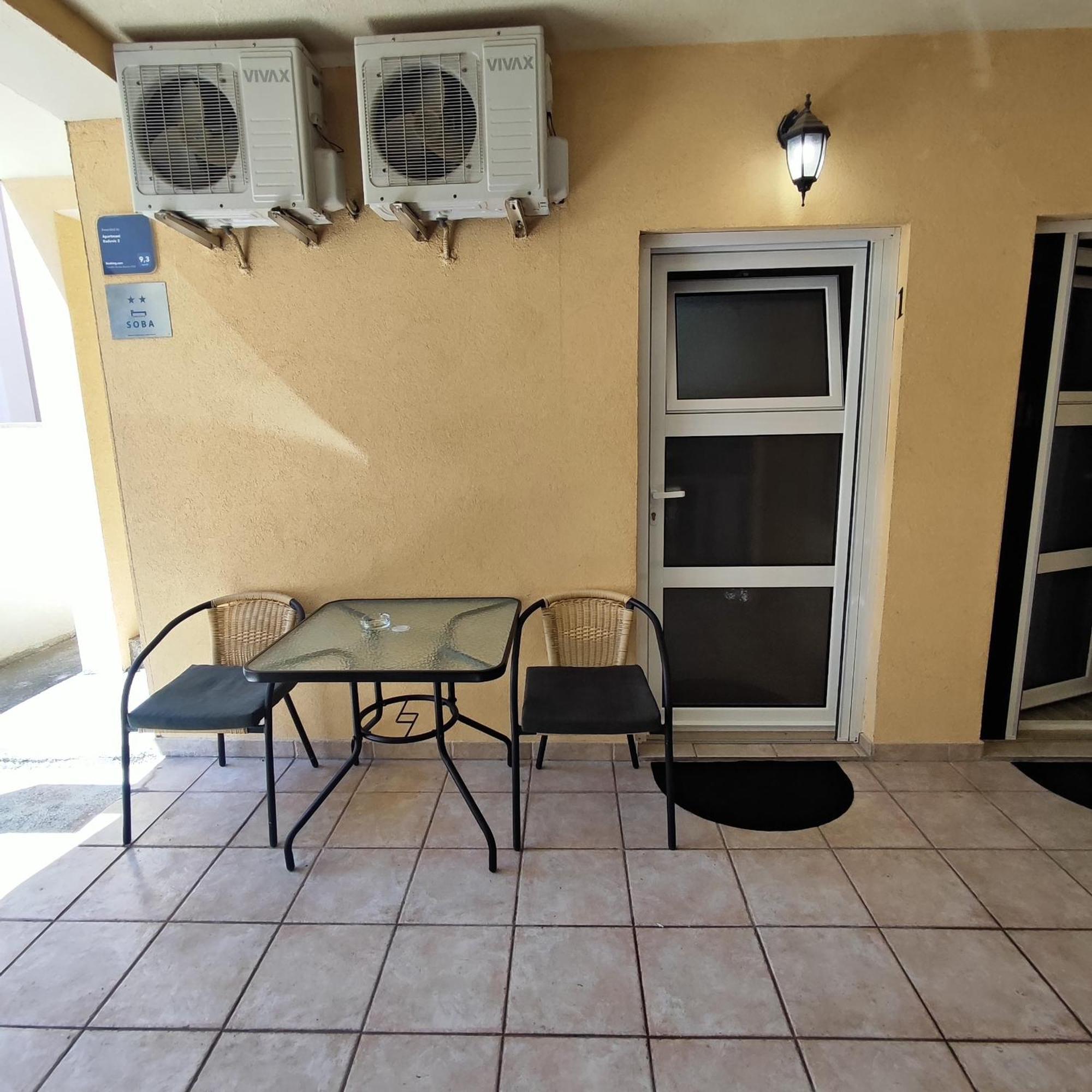Apartmani Radovic 2 Будва Екстер'єр фото